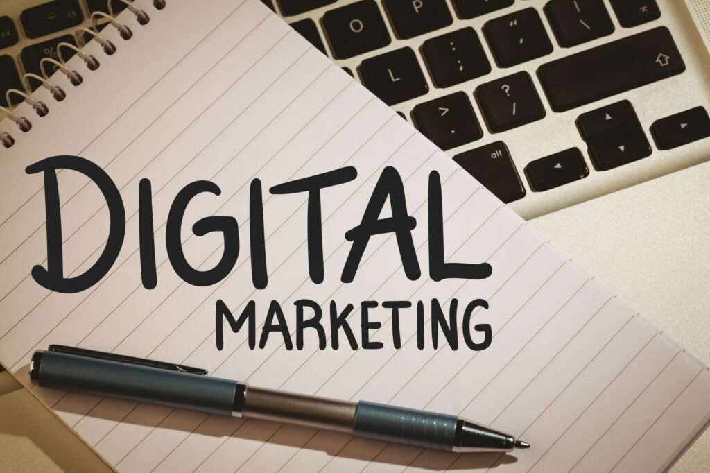 Choosing between branding and performance marketing